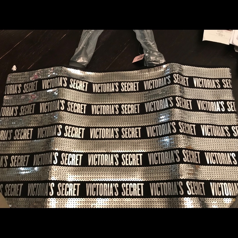 NWT Victoria’s Secret Tote Bag